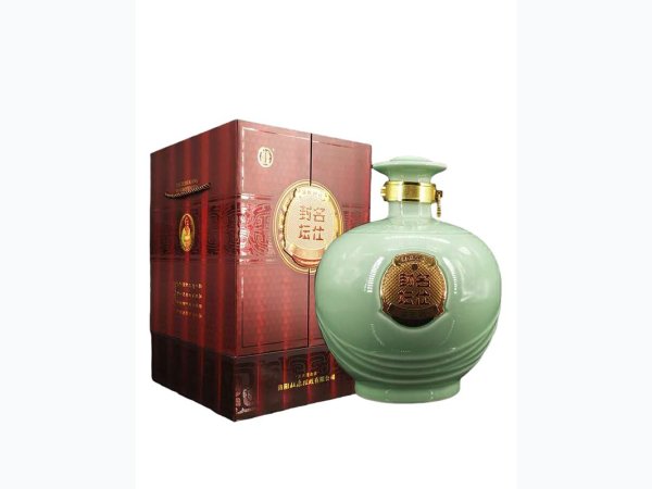 杜康名仕封坛 图1