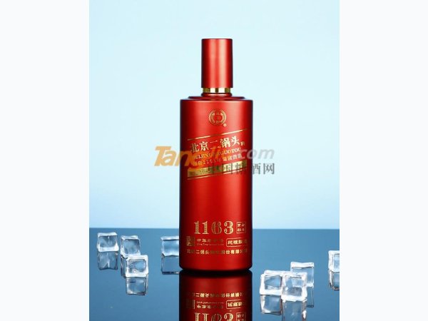 永丰牌京彩北京二锅头（红瓶） 图1