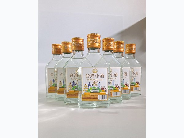 光瓶台湾小酒浓香52度125ml 图1