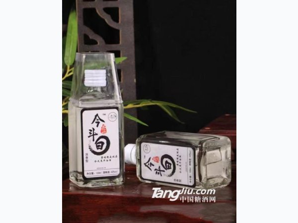 京斗白