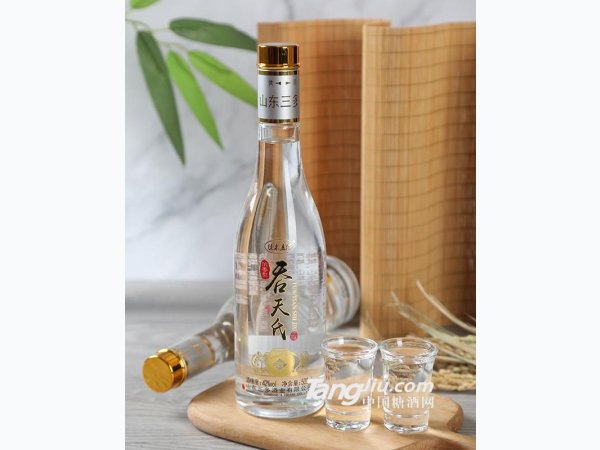 吞天氏&middot;浓香型白酒42%vol 图1