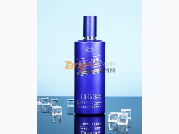 永丰牌京彩北京二锅头（蓝色） 图1