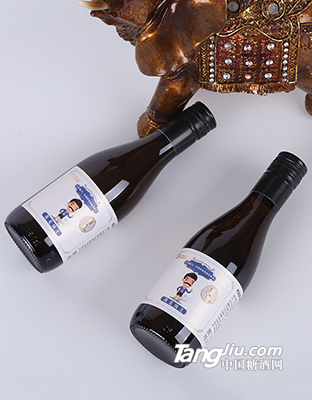 扬子集团-35&deg;撸点国王酒-187ml (瓶身)